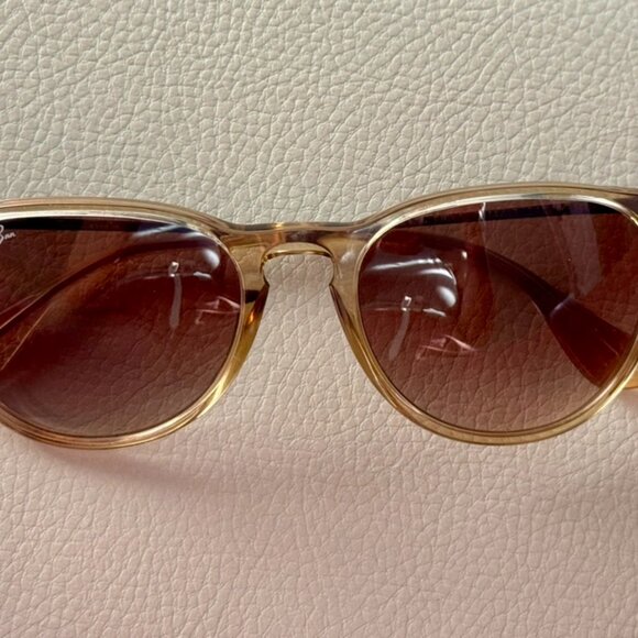 Ray‑Ban RB4171 Erika Sunglasses 54mm Transparent Brown Gradient - New in Box main image 9